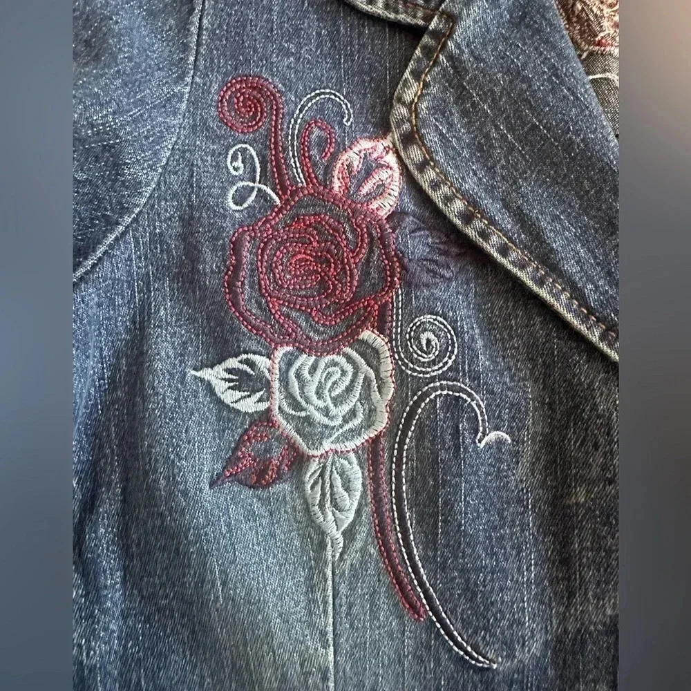 Guess Girls Y2K Embroidered Denim Jacket Blazer Style Size Medium 10-12